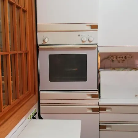 Roberta A Apartment