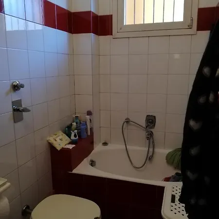 Roberta A Appartement *